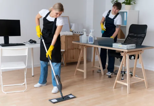 Nettoyage de bureau professionnel à Maringes